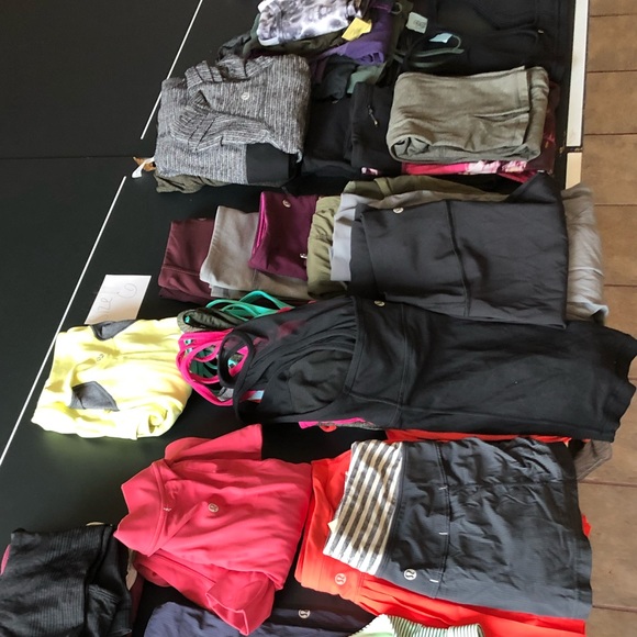 All Lululemon Box🎁🎉 - Picture 2 of 5